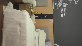 ✿ 超人气女神✿ 极火爆高颜值女主播汝复出线下约啪▌小草莓▌女上位水蛇腰爆桩 被大哥扣屁眼