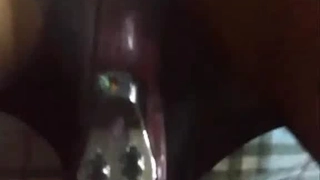 无毛青少年热情的口交和舔阴部
