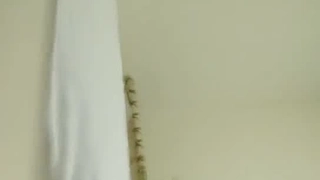 我的天呐！继妹逮到我跟女朋友做爱